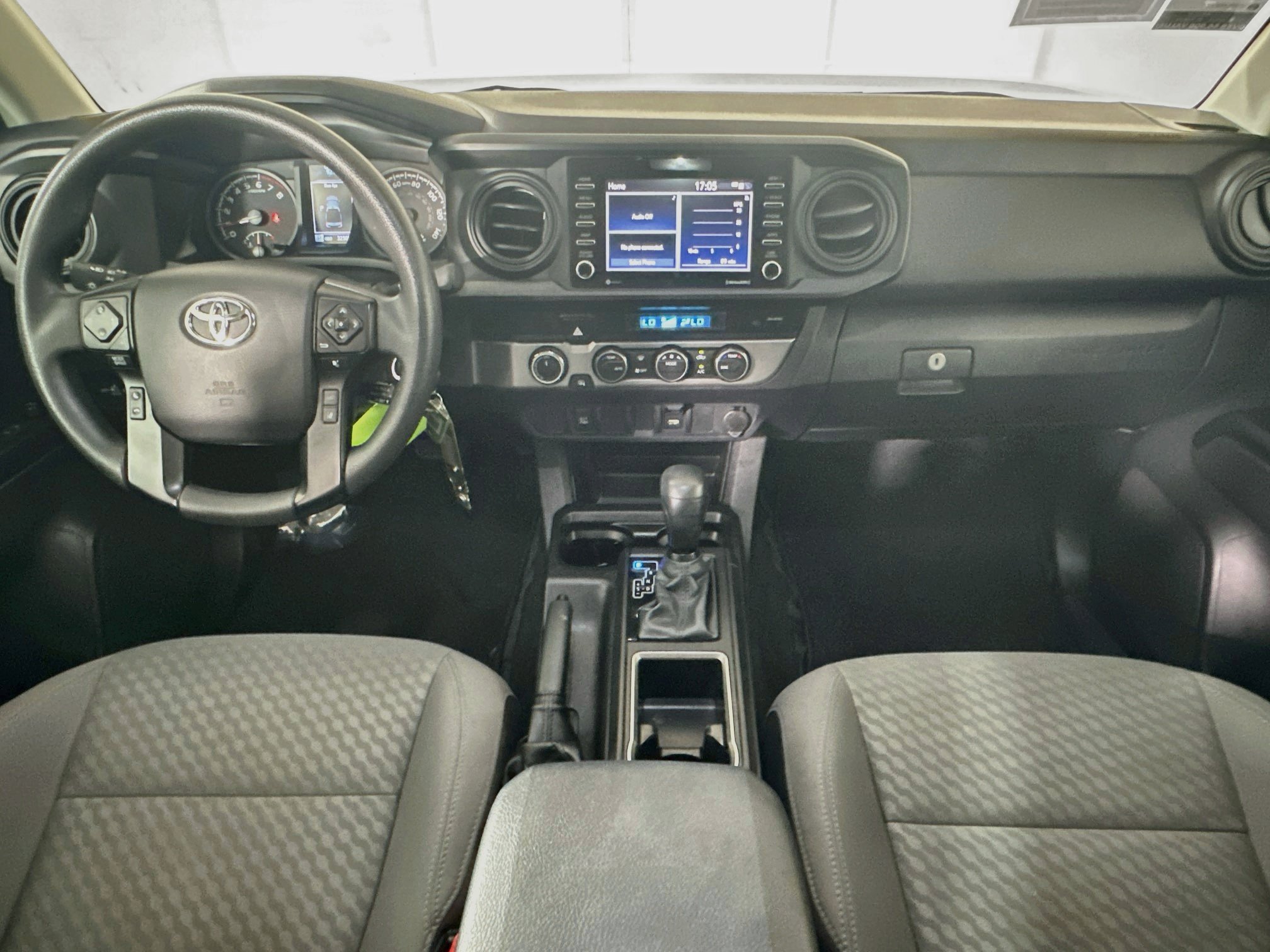 Certified 2023 Toyota Tacoma SR AWD/4WD image 26