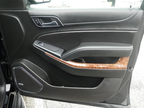 Used 2018 Chevrolet Tahoe Premier image 36