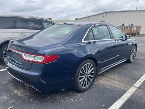 Used 2017 Lincoln Continental Select w/ Climate Package FWD image 6