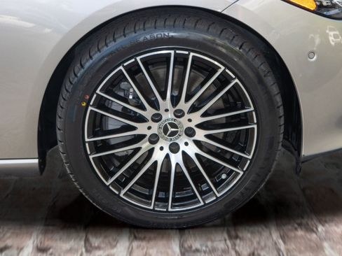 Used 2022 Mercedes-Benz C 300 Sedan w/ Exclusive Trim Package image 39