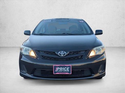 Used 2013 Toyota Corolla L image 2