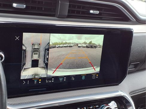 Used 2023 GMC Sierra 1500 Denali w/ Technology Package AWD/4WD image 27