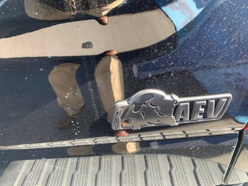 Used 2024 Chevrolet Silverado 1500 ZR2 w/ ZR2 Bison Edition AWD/4WD image 9