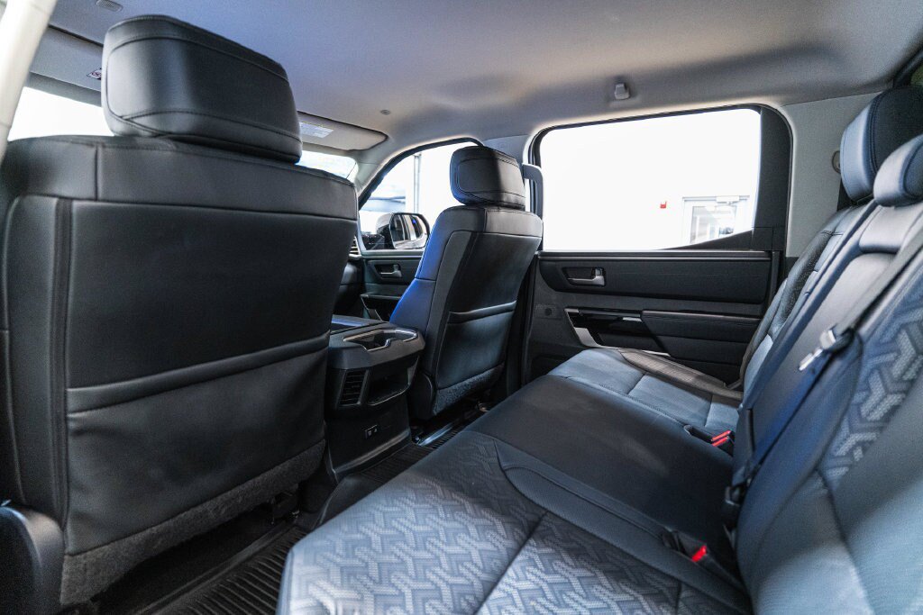 Used 2024 Toyota Tundra Limited w/ TRD Off-Road Package AWD/4WD image 15