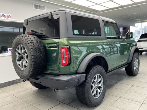 Used 2022 Ford Bronco Badlands AWD/4WD image 5