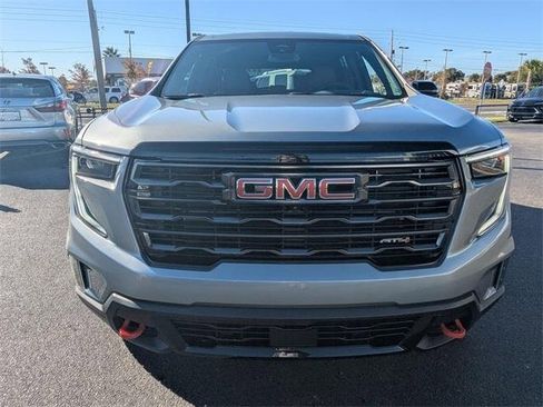 New 2025 GMC Acadia AT4 image 9