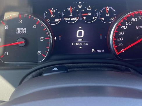 Used 2016 GMC Yukon Denali w/ Open Road Package RWD image 19