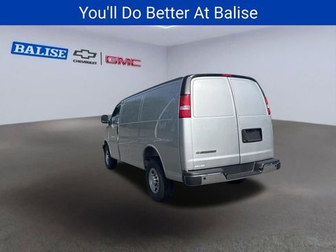 New 2026 Chevrolet Express 2500 w/ Driver Convenience Package RWD image 5