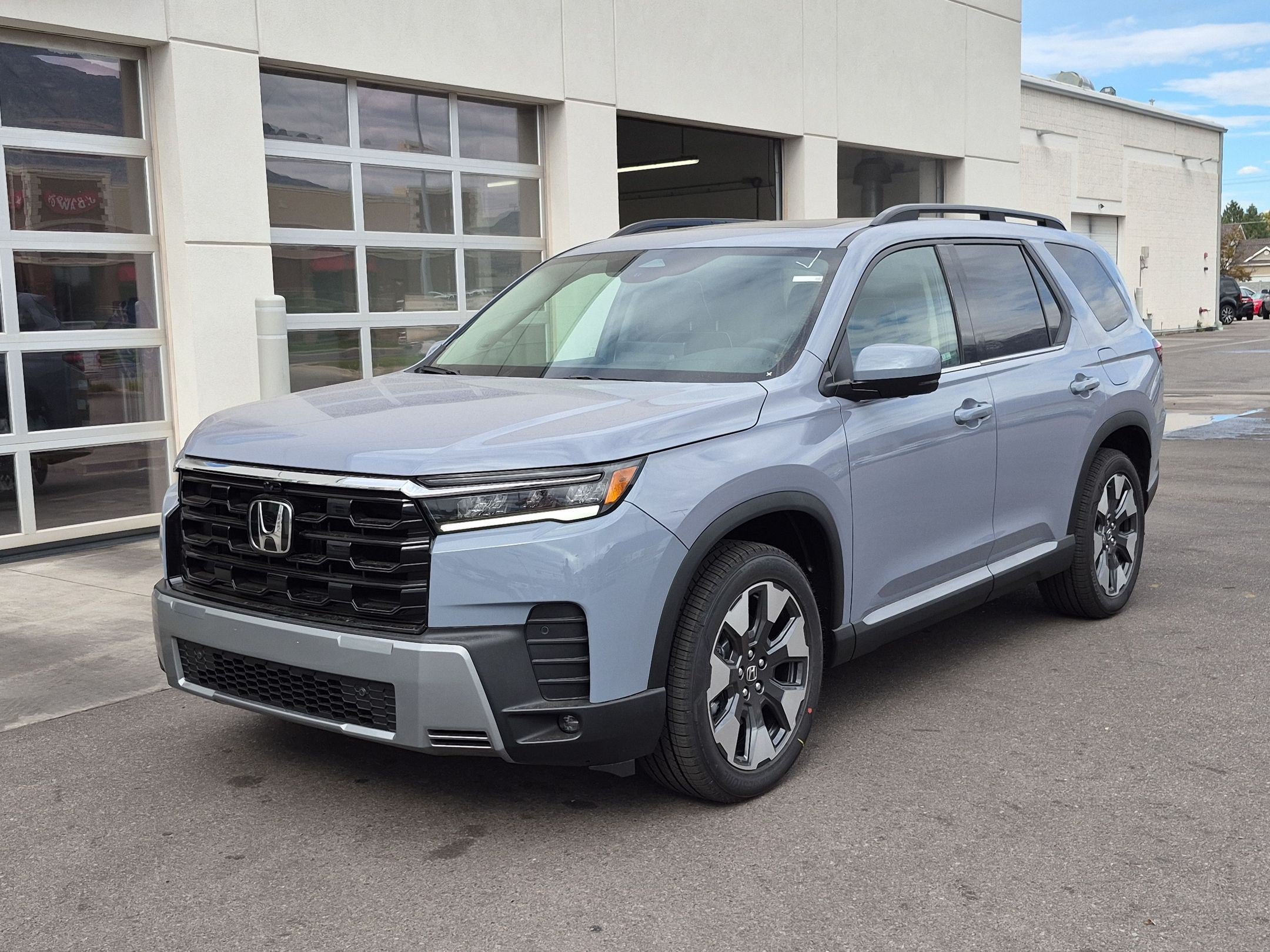 New 2026 Honda Pilot Elite image 9