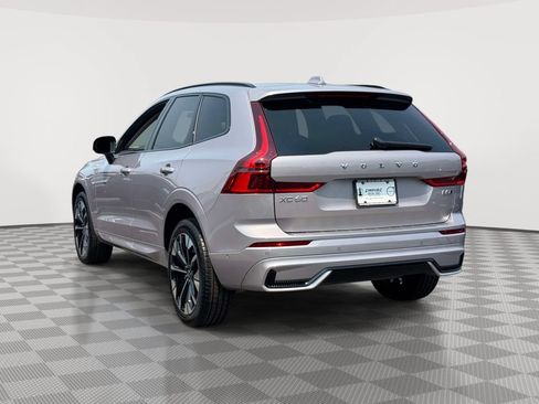 Used 2026 Volvo XC60 B5 Plus w/ Protection Package Premier AWD/4WD image 5