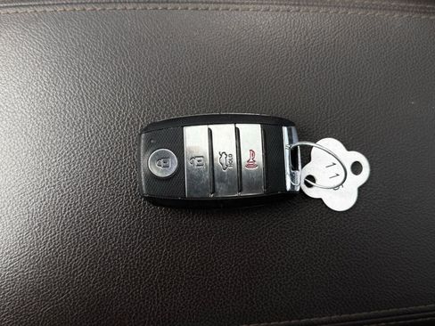 Used 2019 Kia Optima SX w/ SX Limited (Bronze) Package image 58