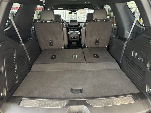 Used 2024 Chevrolet Tahoe Premier image 39