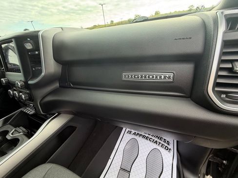 Used 2021 RAM 1500 Big Horn AWD/4WD image 44