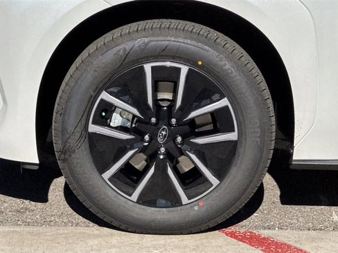 New 2026 Subaru Solterra Premium image 35