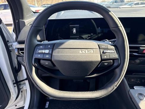 New 2026 Kia Sportage X-Line image 25