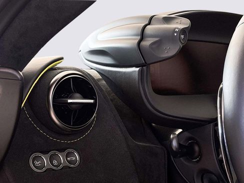 New 2027 McLaren 750S Spider RWD image 28