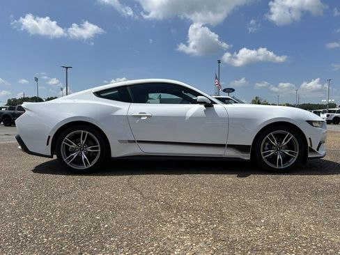 New 2025 Ford Mustang Premium image 9