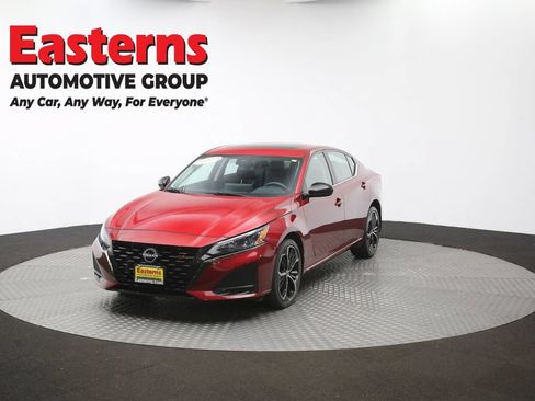 Used 2023 Nissan Altima 2.5 SR w/ SR Premium Package AWD/4WD image 55