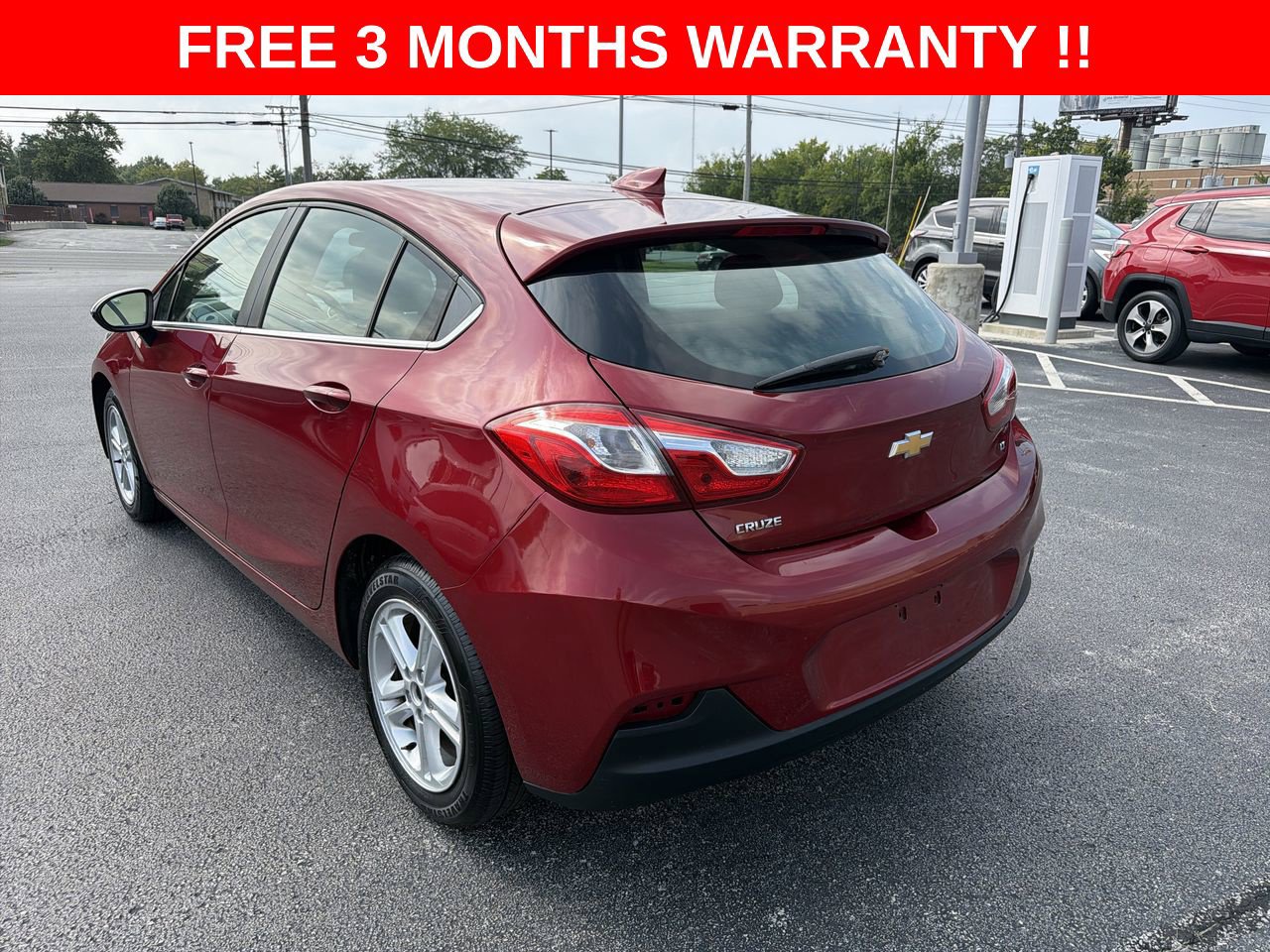 Used 2017 Chevrolet Cruze LT FWD image 27