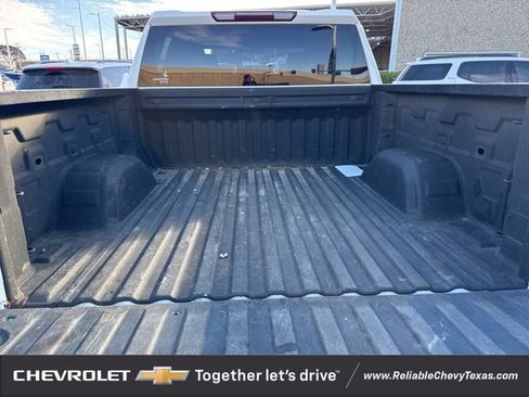 Used 2022 Chevrolet Silverado 1500 LT w/ Z71 Off-Road Package image 11