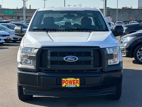 Used 2017 Ford F150 XL w/ Equipment Group 101A Mid image 9