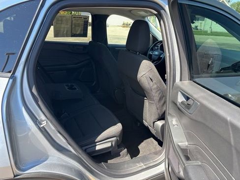 Used 2024 Ford Escape Active AWD/4WD image 9