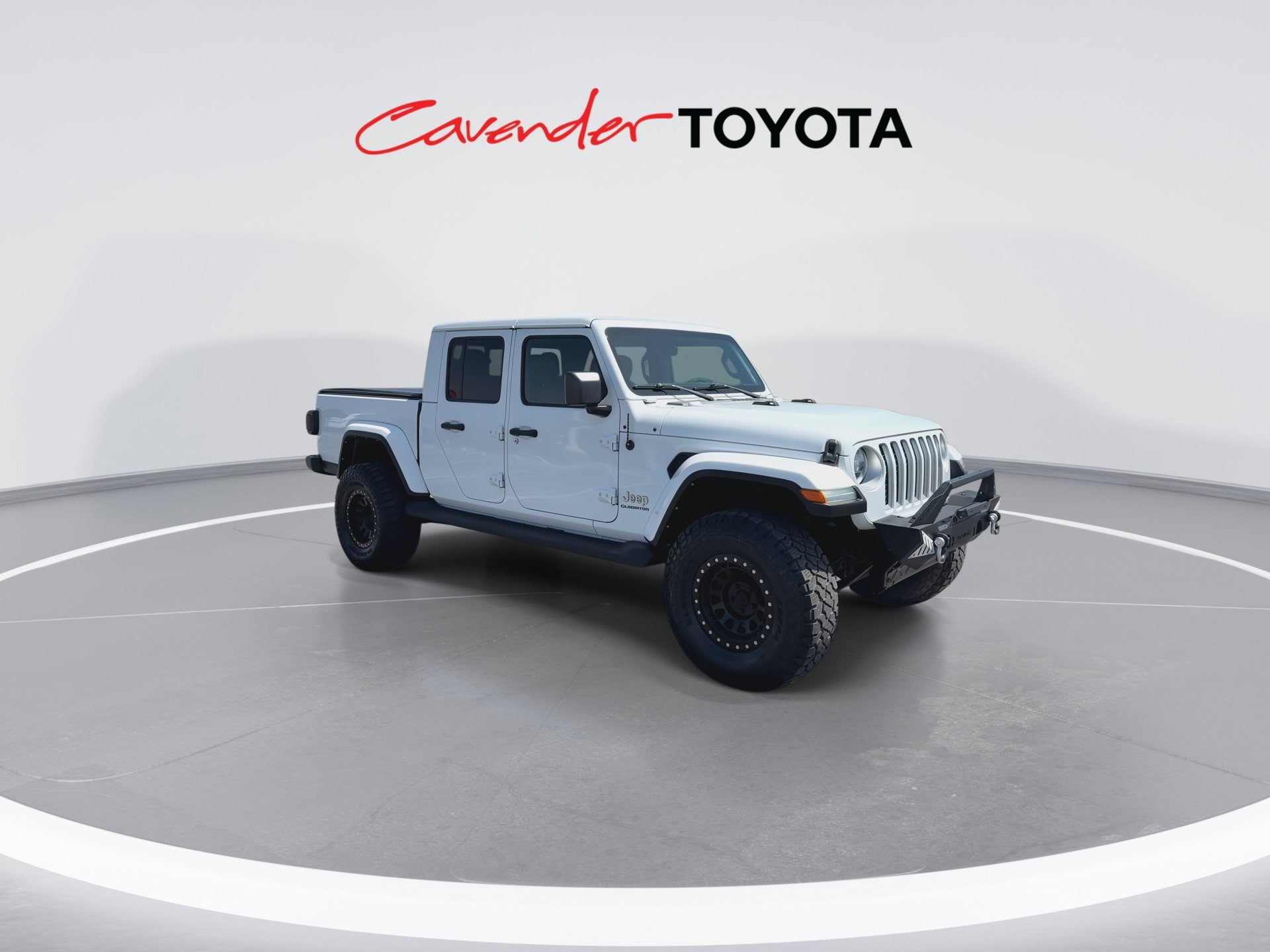 Used 2022 Jeep Gladiator Overland w/ Popular Equipment Package AWD/4WD image 2