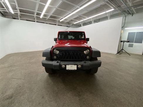 Used 2014 Jeep Wrangler Unlimited Sport w/ Quick Order Package 24S image 9