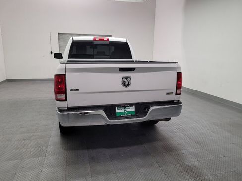 Used 2017 RAM 1500 Classic SLT RWD image 6