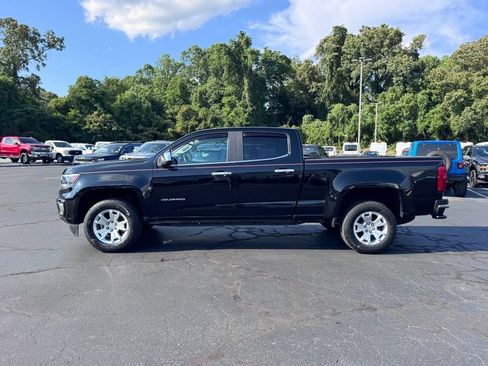 Used 2022 Chevrolet Colorado LT w/ Chrome Appearance Package RWD image 3