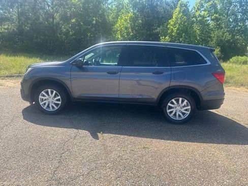 Used 2020 Honda Pilot LX image 5