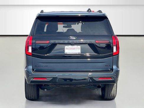 Used 2025 Ford Expedition Max Platinum w/ Stealth Performance Package AWD/4WD image 6