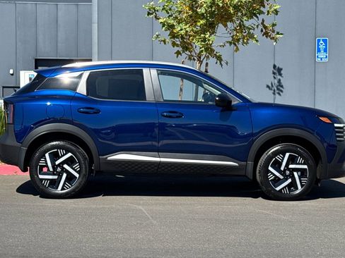 New 2026 Nissan Kicks SV image 3