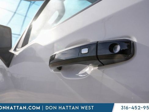 Used 2020 Chevrolet Silverado 1500 LT Trail Boss w/ Convenience Package image 35