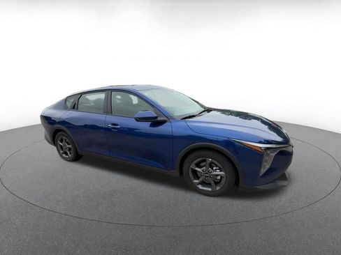Used 2026 Kia K4 FWD image 2