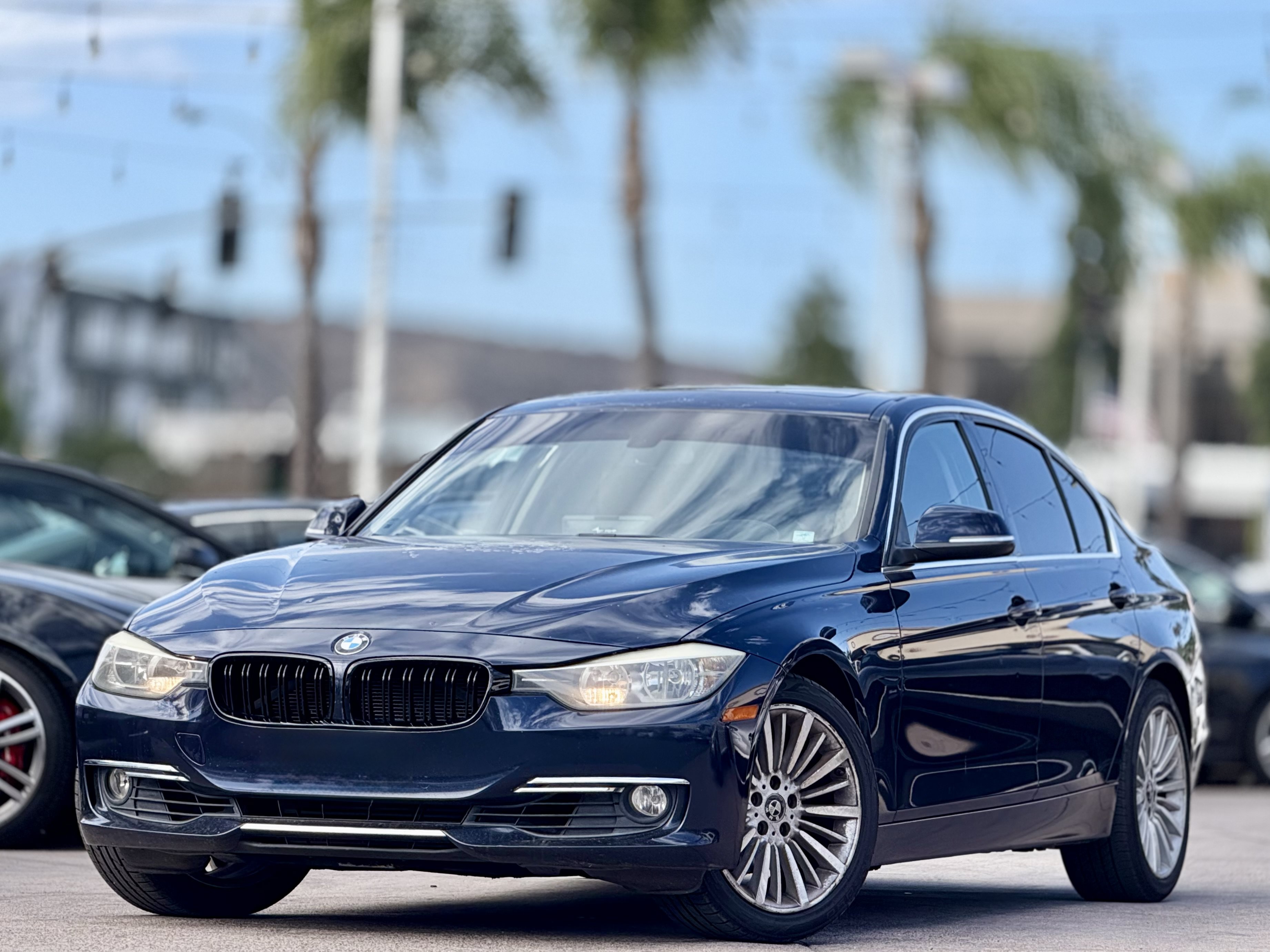 Used 2012 BMW 328i Sedan RWD image 1