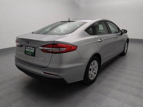 Used 2020 Ford Fusion S image 9