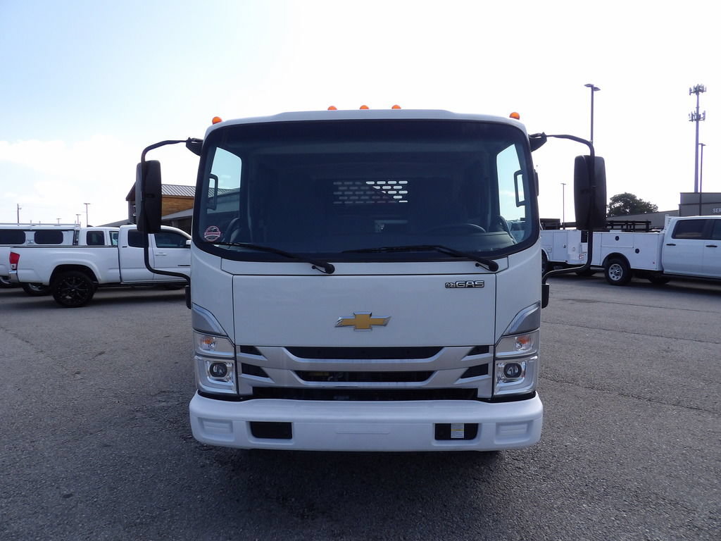 Used 2024 Chevrolet Low Cab Forward RWD image 24