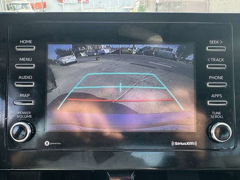 Used 2021 Toyota Camry SE FWD image 19