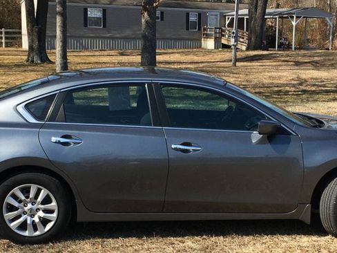 Used 2015 Nissan Altima 2.5 S w/ Power Driver Seat Package FWD image 7