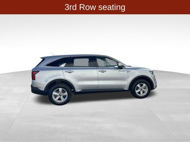 Used 2022 Kia Sorento LX AWD/4WD image 8