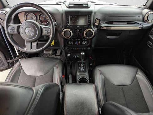 Used 2016 Jeep Wrangler Sahara AWD/4WD image 16