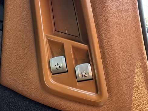 Used 2019 BMW X7 xDrive40i w/ Dynamic Handling Package AWD/4WD image 59