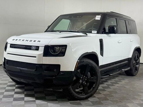 New 2026 Land Rover Defender 110 X-Dynamic SE image 1