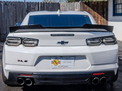 Used 2019 Chevrolet Camaro SS image 4
