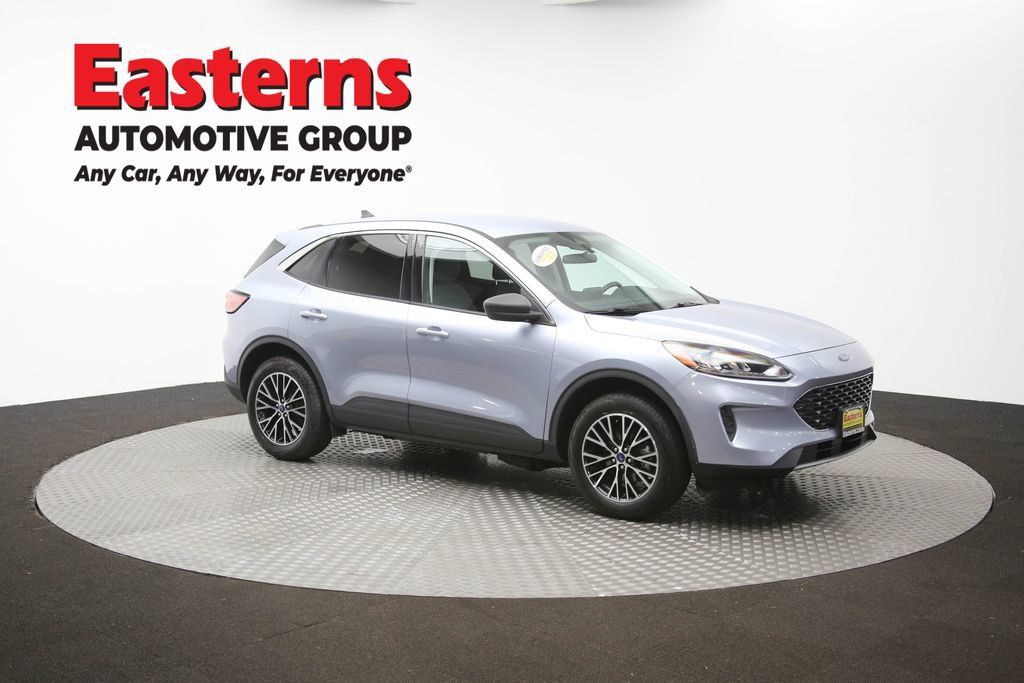 Used 2022 Ford Escape SE w/ Convenience Package FWD image 51