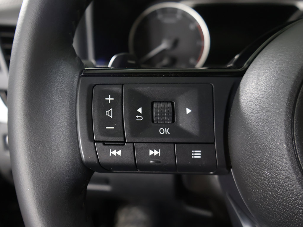 Used 2023 Nissan Rogue SV w/ SV Premium B Package AWD/4WD image 43