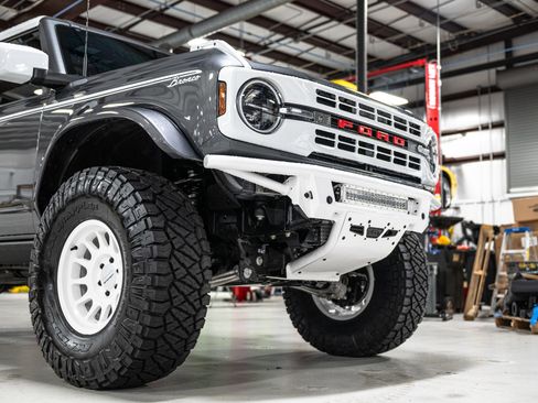 New 2025 Ford Bronco Heritage Edition image 11