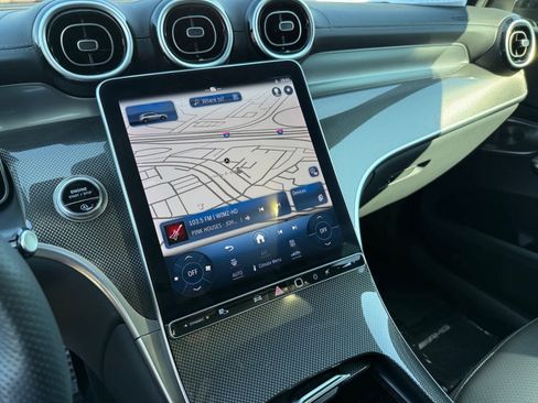 Used 2024 Mercedes-Benz GLC 300 4MATIC image 18