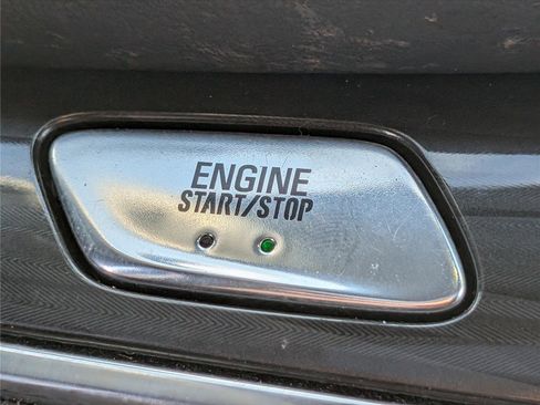 Used 2023 Buick Enclave Essence w/ Experience Buick Package image 25